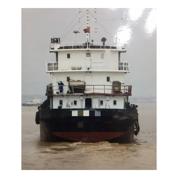 915T CONTAINER VESSEL build in 2003