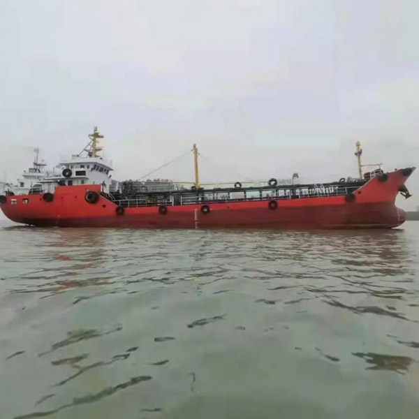 781 DWT Oil Tanker Build in 2013