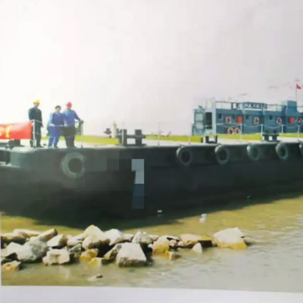 1125T NON SELF-PROPELLED DECK BARGE
